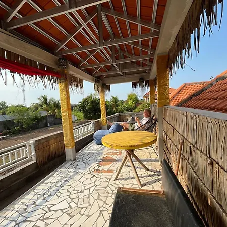 Putri Malu Residence Guest House